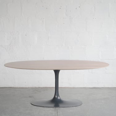 Tulip Base Dining Table