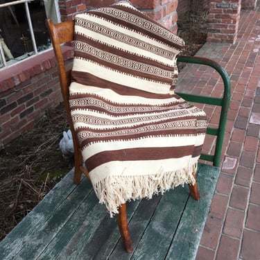 Vintage Mexican falsa rug 3.5' x 6.5' - brown and cream - boho weaving 