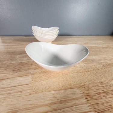 One Eva Zeisel for Hallcraft Bowl Multiples Available 