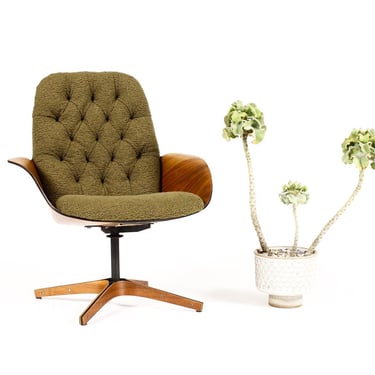 Vintage Mid Century Plycraft Walnut George Mulhauser Lounge Chair— Mrs. Chair — Olive Bouclé 