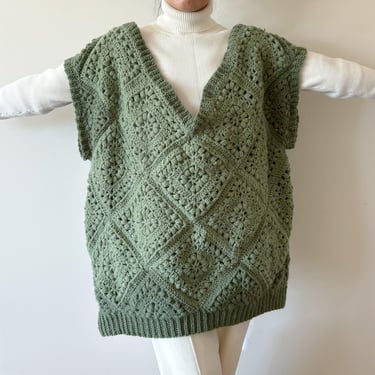 vintage crochet vest crochet sweater floral green handmade handknit knit vest patched work v neck sleeveless handmade vest size 3XL/4XL 