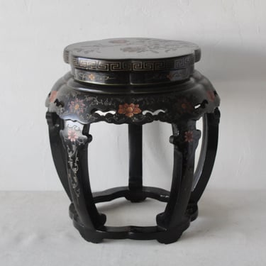 20th Century Chinese Lacquered Carved Wood Drum Table 