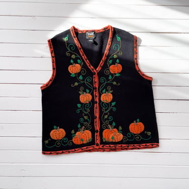 embroidered sweater vest 90s vintage Designers Original pumpkin fall autumn black sweater 