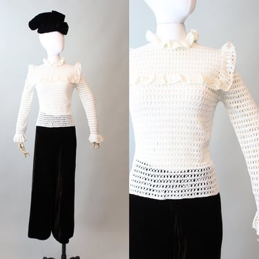 1970s COTTON CROCHET exaggerated shoulders blouse xs | new spring 