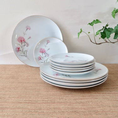Vintage Royal Court Carnation China - Luncheon Plates - Bread and Butter Plates - Saucer - 11 Piece Set - Fine China - Made in Japan 