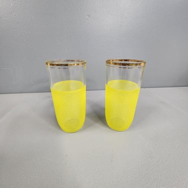 Set of 2 Frosted Yellow Drinking Glasses 