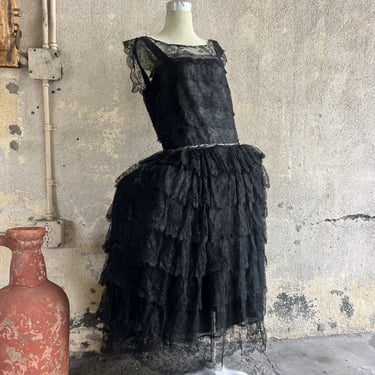 Antique 1920s Robe De Style Black Silk Chantilly | Strange Desires -  Alhambra, CA | ATTIC