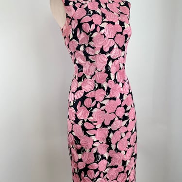 Vintage Cheongsam Dress - Silk Jacquard in Pink & Black - Silk Lined - Hand Sewn Details - Side Zipper - Size Medium 