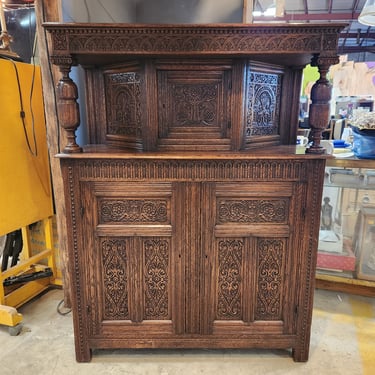 Finely Carved Antique Jacobean Revival Hutch