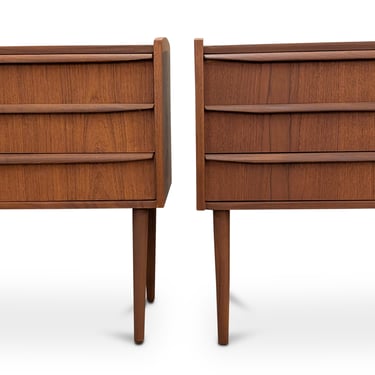 Pair Of Teak Nightstand - 012598