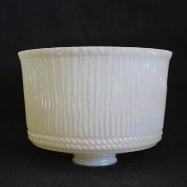 Vintage Iridescent Clam Broth Molded Drape Pattern Glass Lamp Shade 