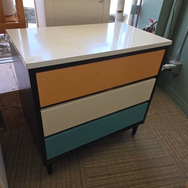 Multicolor 3 Drawer Chest