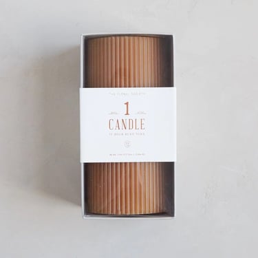 Ribbed Pillar Candle in Miel