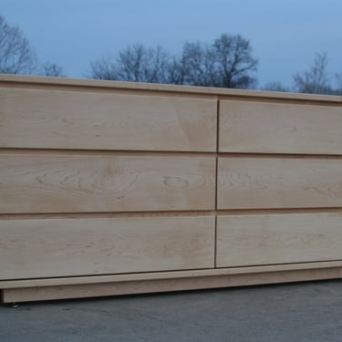 X6320ar +Hardwood 6 Drawer Dresser,  Flat Panels, Elevated Base 60" wide x 20" deep x 35" tall - natural color 