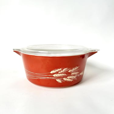 1979 Pyrex Autumn Harvest Covered Casserole 