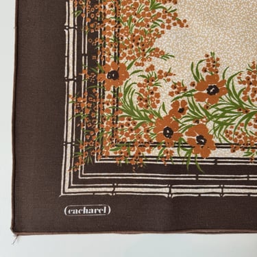Cacharel Table Linen