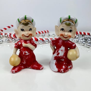 Vintage Pixie Elf Bowling Figurine Salt & Pepper Shakers, Ball Player Christmas Pixie Elves, 1950's Red Ceramic Pixie Elf, Kitschy Christmas 