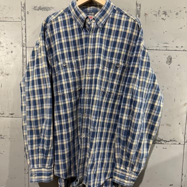 Vintage Levi's Plaid Cotton Button Up Shirt with Two Pockets Classic Blue 