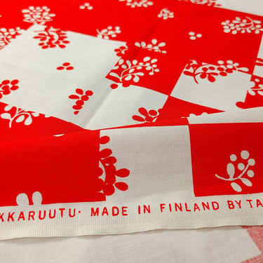 Tampella 1960s Mustikkaruutu Fabric - Finnish Vintage 