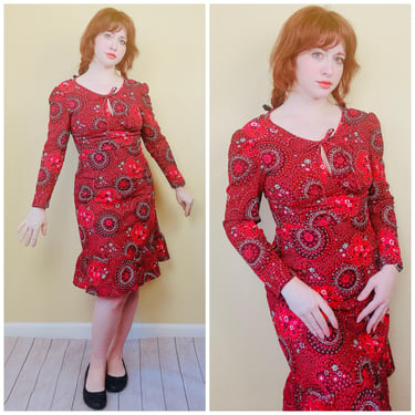 1970s Vintage Pink and Red Paisley Print Dress / 70s Poly Chord Tie Neck Wiggle Ruffled Dress / Size Medium - Large 