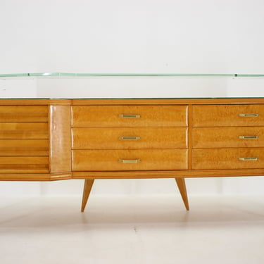 1960s Italian Sideboard/Chest of Drawers in High Gloss Finish with Glass Top and Shelf 