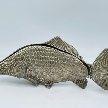 Vintage Silver Metal Fish Sculpture Napkin Message Menu Name Mail Holder 9
