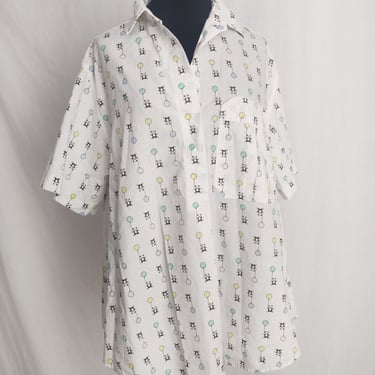 Vintage 80s Panda Balloon Novelty Print Shirt // Button-Up Collared Blouse 