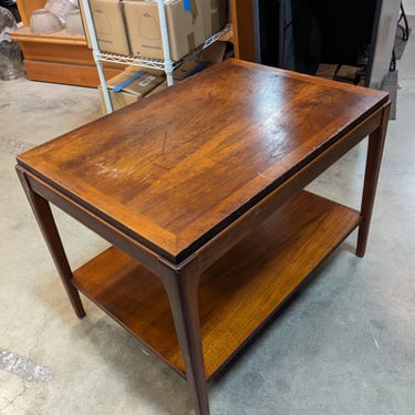 Lane Mahogany End Table