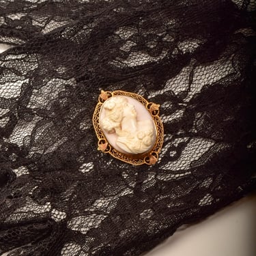 10K Pink Cameo Pendant Brooch Pin, Yellow Gold Filigree Setting, Floral Motifs, Estate Jewelry, 35mm 