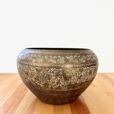 Vintage India brass decorative etched bowl or vase 