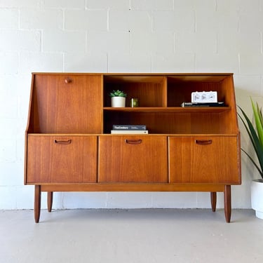 Mid Century Teak Highboard Credenza/Bar Cabinet