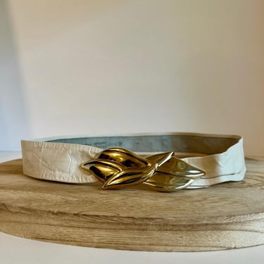 Leather Shop 90s White Genuine Leather Gold Leaf Buckle Wrap Belt - Free Size 