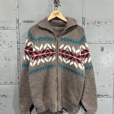 Geometric zip up cowichan sweater vintage handmade in America  hand knit handmade chunky heavy Christmas hunting 