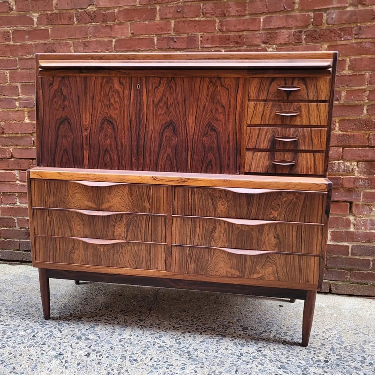 AL 207 Erling Torvits Rosewood Secretary Desk