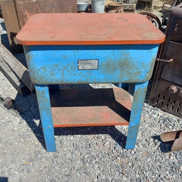 Vintage Parts Washer, 30.75 x 21.125 x 35.5