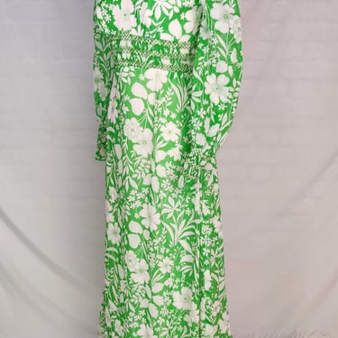 Fabulous Vintage 70s Floral Maxi Dress // Green High Waisted Long Sleeved Dress 