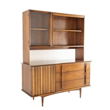 United Mid Century Walnut Curved Front Walnut Buffet and Hutch - mcm 