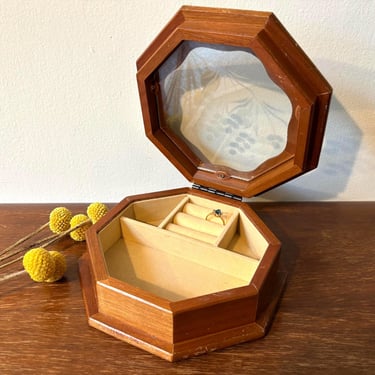 Vintage Mele Octagonal Wooden Jewelry Box | MCM Floral Etched Glass Design | Beige Velvet Lining | Ring Storage Compartment | The Bon Marché 