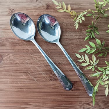 Vintage 2 Wm A Rogers La France by International Silver Round Soup Cream Spoons / Silver Plate Flatware / Replacement Utensils/ 1920s 