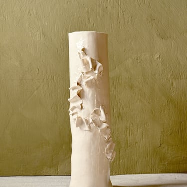 One-of-a-kind Ruffle Cylinder Vase