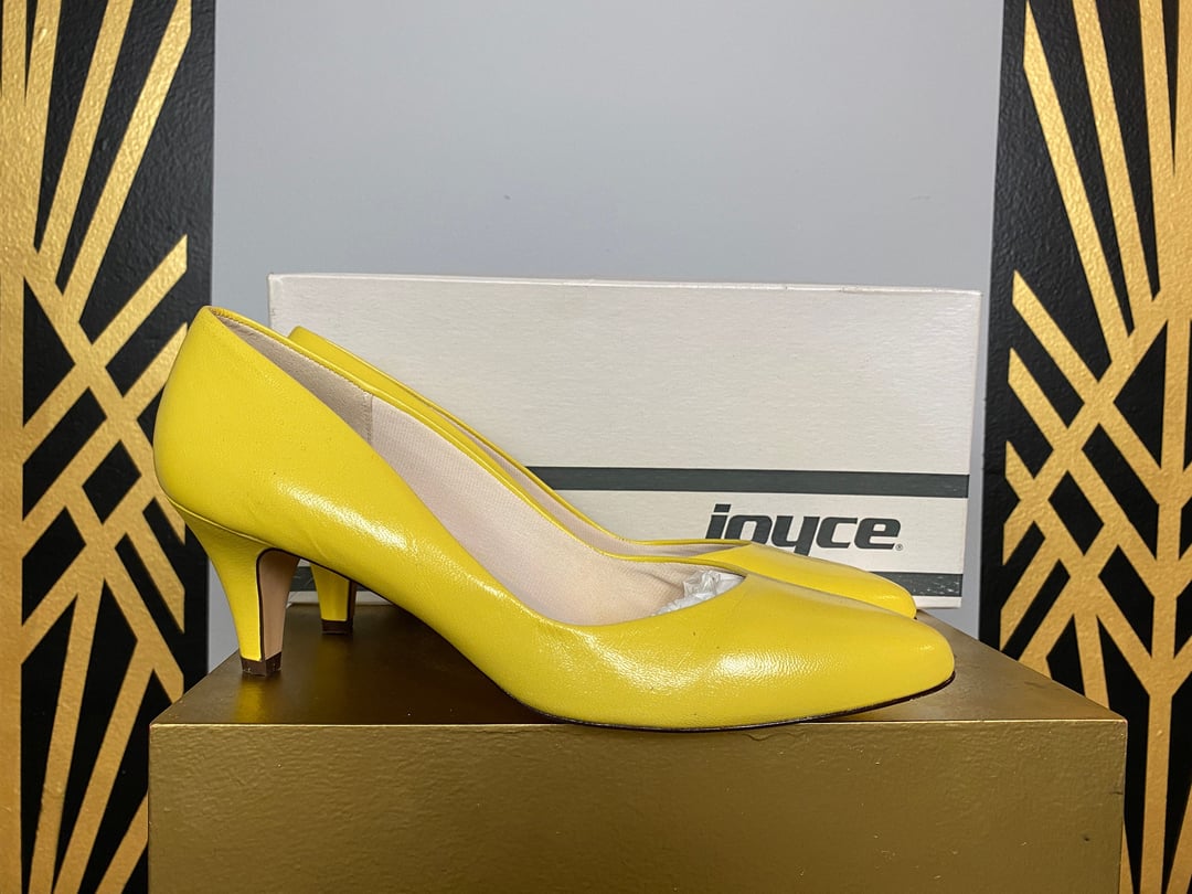 1980s pumps, yellow leather, vintage 80s shoes, pointed toe, Joyce ...