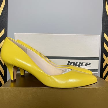 1980s pumps, yellow leather, vintage 80s shoes, pointed toe, Joyce, size 9 1/2, high heels, summer shoes, classic, original bow 