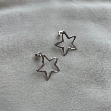 silver star studs E239