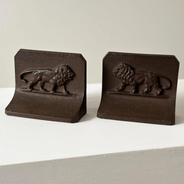 Early 1900s – Pair of Bradley & Hubbard Lion Bookends 