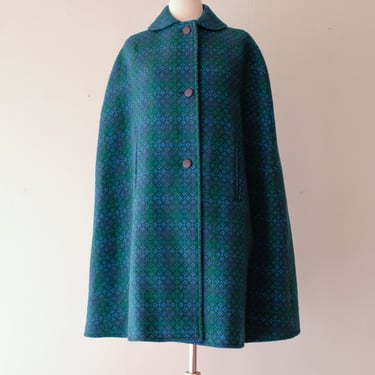 Fabulous 1960's Welsh Blue Green Ombre Wool Cape / Sz M