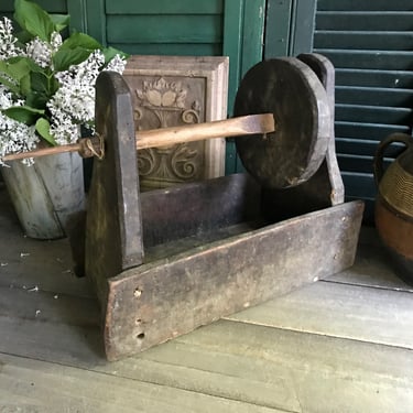 Folk Art Thread Winder Box, Garden Plant Holder, Primitive Spinning Wheel, Historical Textiles, Rustic Farmhouse, Rare Collectable 