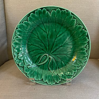 Vintage Majolica Green Leaf Plate Canbage Leaf & Basket 
