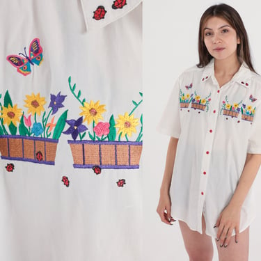 Gardening Shirt 80s White Floral Button up Blouse Butterfly Ladybug Flower Garden Embroidery Short Sleeve Cotton Top Vintage 1980s Medium M 