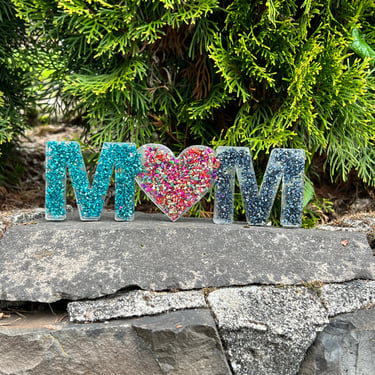 Mom Resin Sign Mothers Day Gift crushed glass 