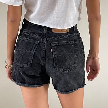 27 Levis cut offs shorts / vintage Levis 550 faded soft cut off high waisted classic jean shorts  | 27 Waist 